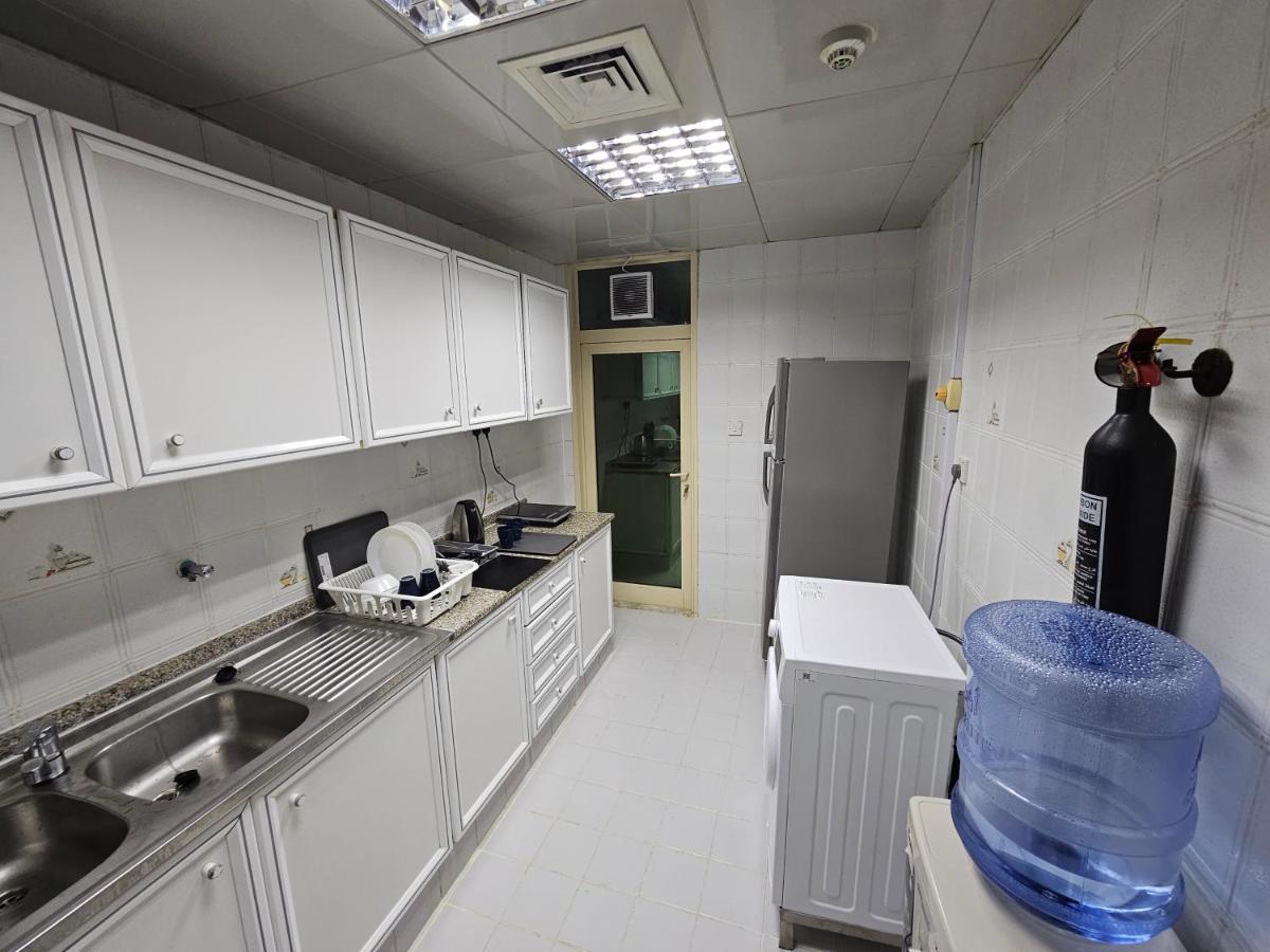Oasis Hostel *